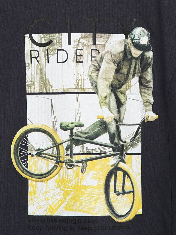 T-Shirt With Print image number null
